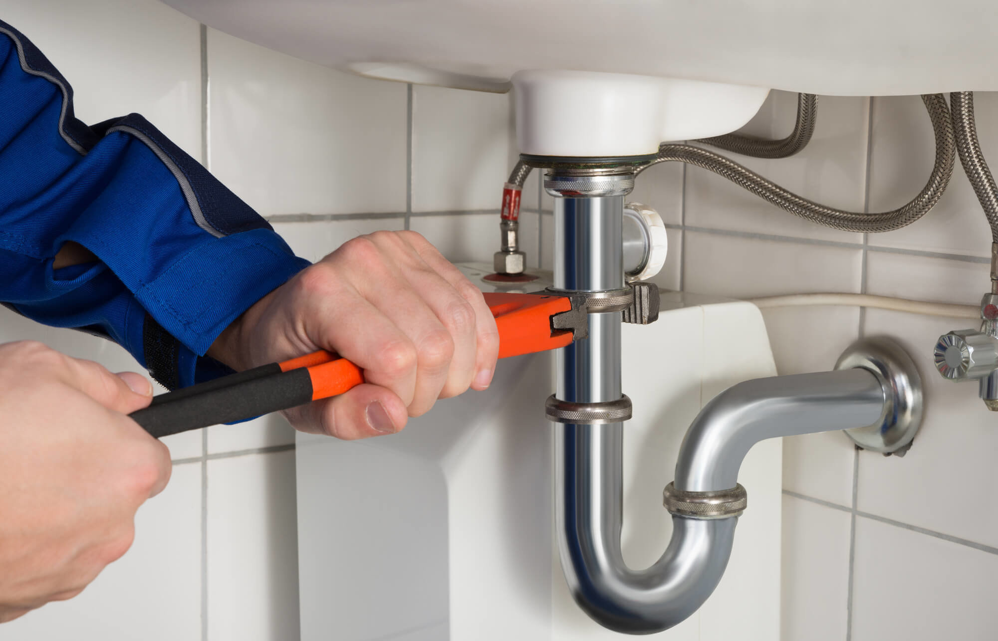how-does-plumbing-work-e1548696261445